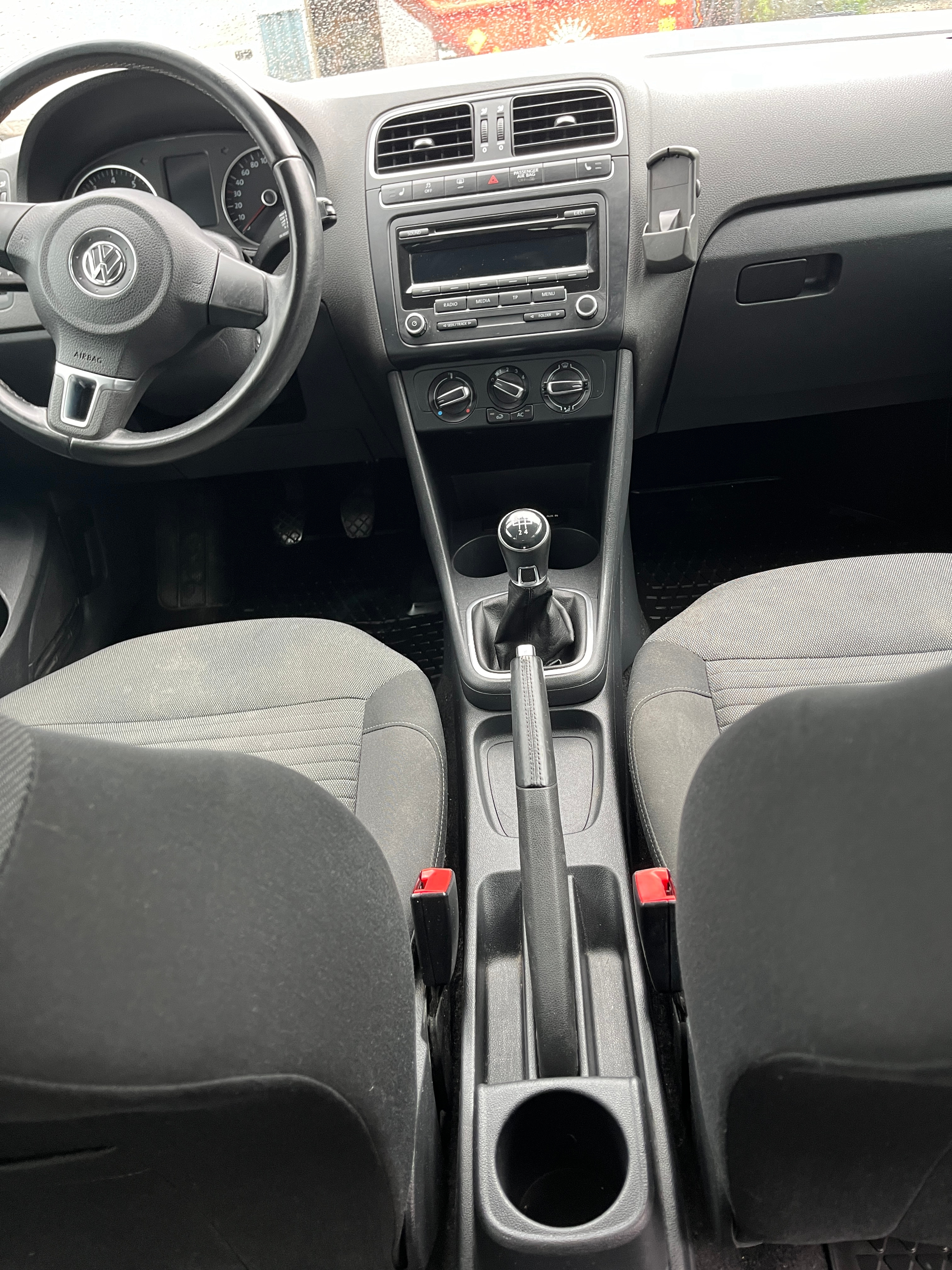Volkswagen Polo 5-dörrar 1.2 TSI Manuell 2013, bild 4/6