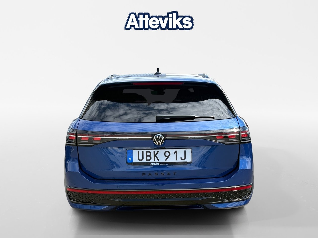 Volkswagen Passat R-line eHybrid 272 hk 2026, bild 4/16