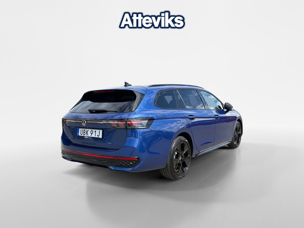 Volkswagen Passat R-line eHybrid 272 hk 2026, bild 3/16