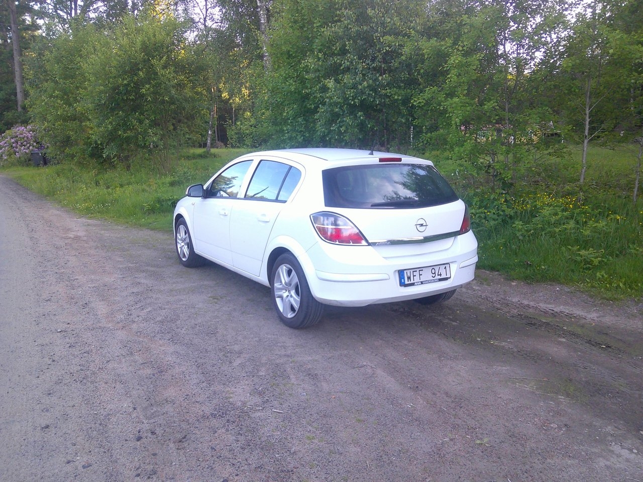 Opel Astra 2010, photo 4/9