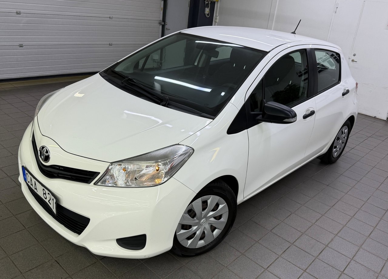 Toyota Yaris 2012, bild 3/10