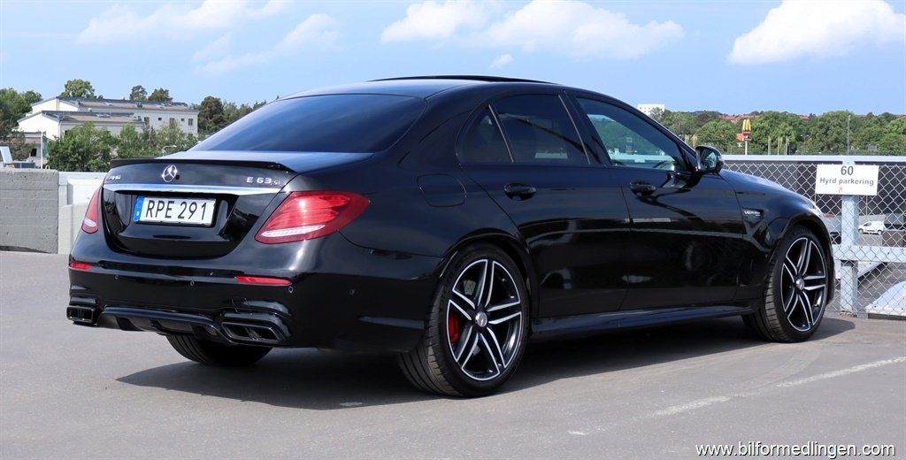 Mercedes-Benz E 2019, photo 3/10