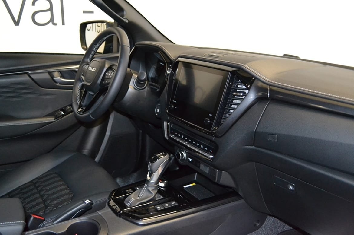 Isuzu D-max XRX DC AT CNG 2025, bild 6/11
