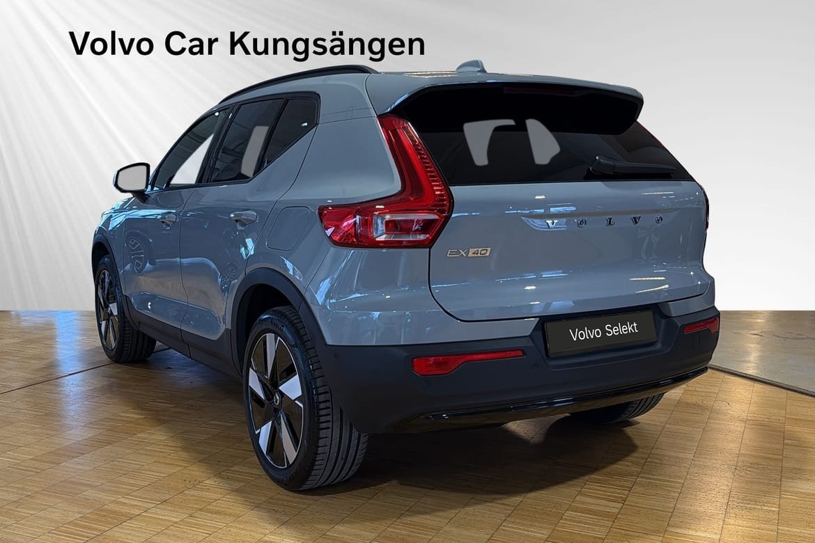 Volvo EX40 2025, photo 4/10