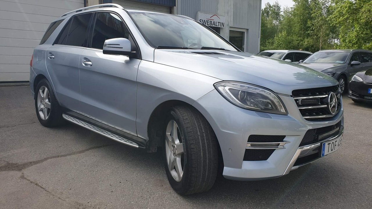 Mercedes-Benz ML 2015, bild 2/10