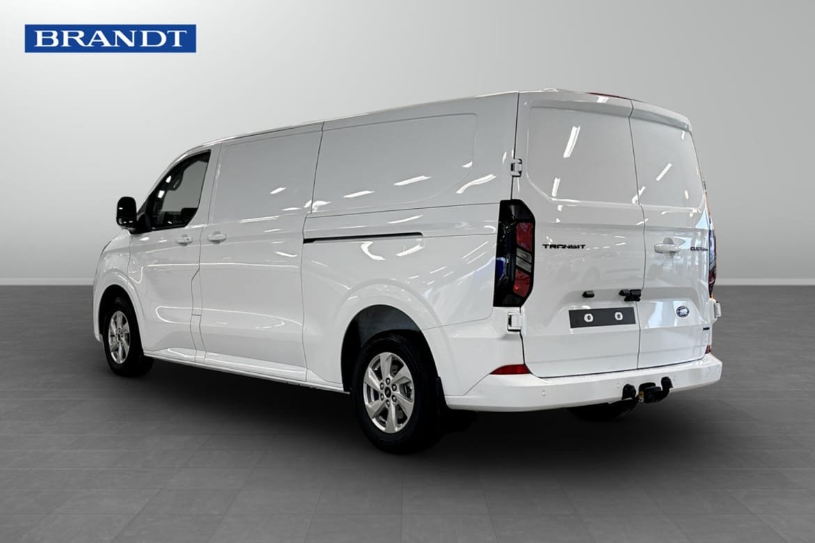 Ford Transit Custom 2026, bild 2/7