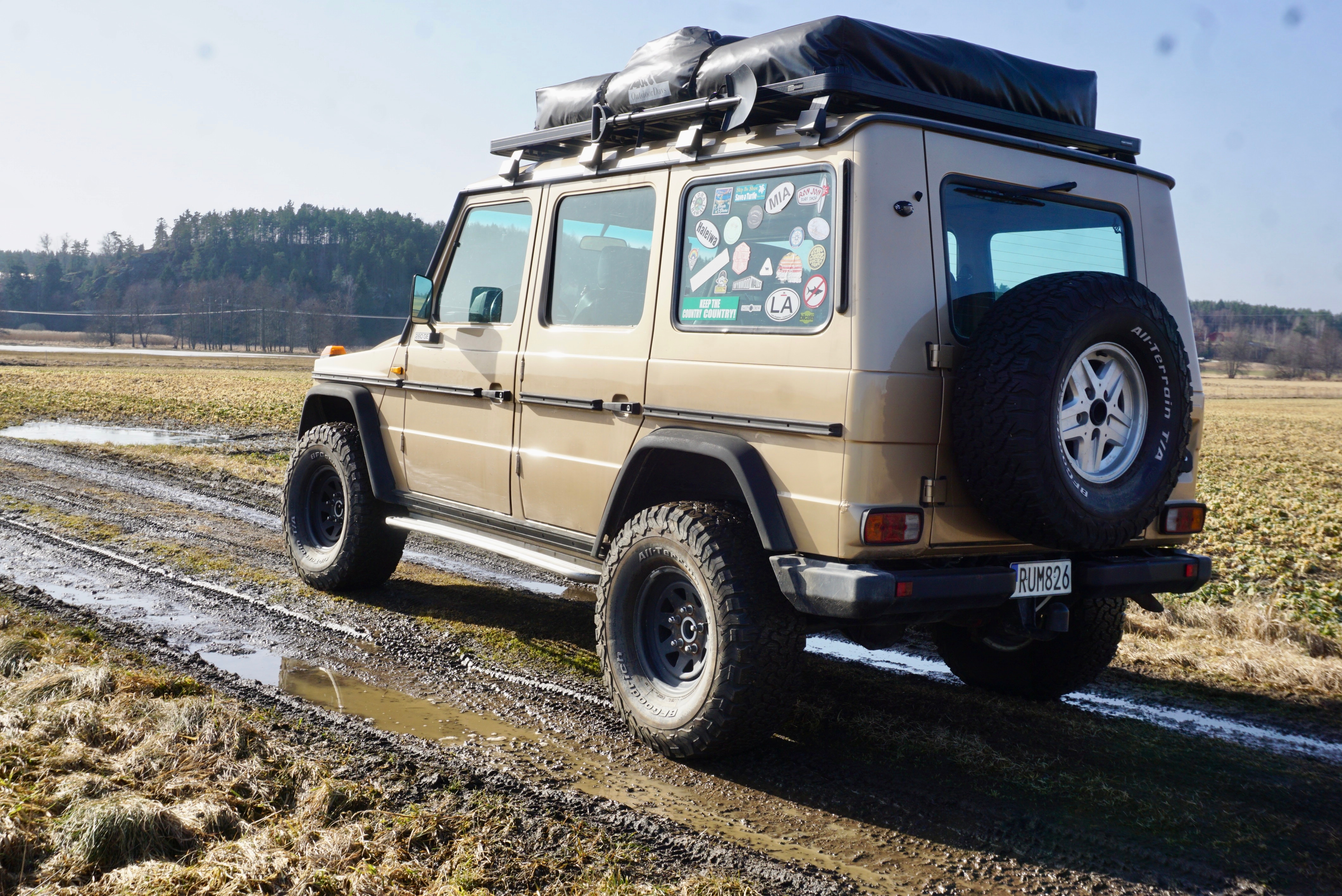 Mercedes-Benz 280 1987, photo 2/9