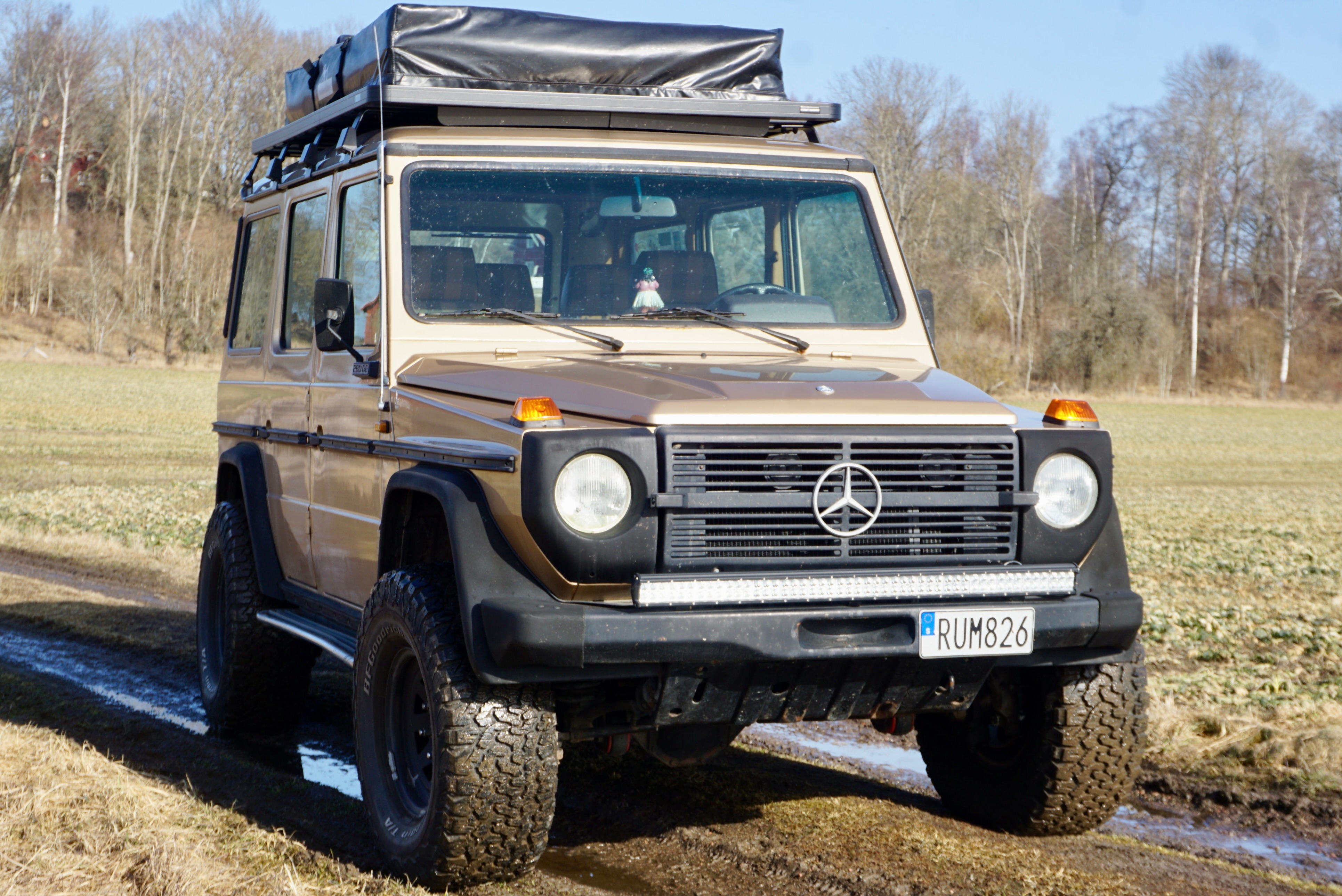 Mercedes-Benz 280 1987, photo 3/9