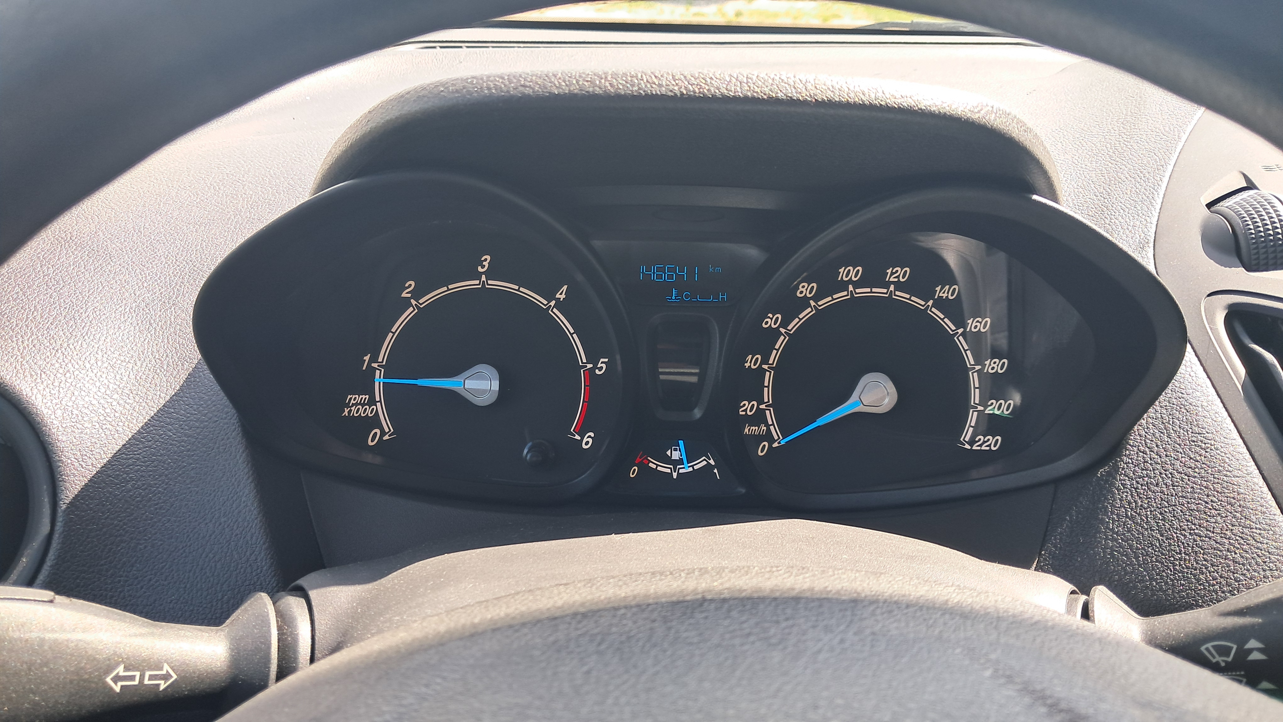 Ford Transit Courier 1.5 TDCi Manuell 2016, kuva 6/10