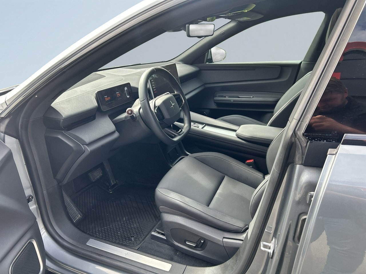 Polestar 4 2025, bild 7/10
