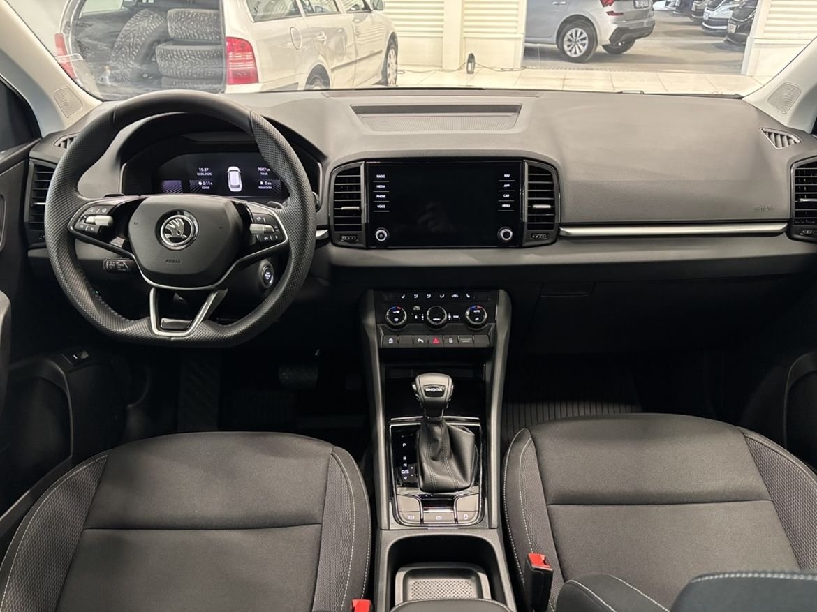 Skoda Karoq 2025, bild 7/19