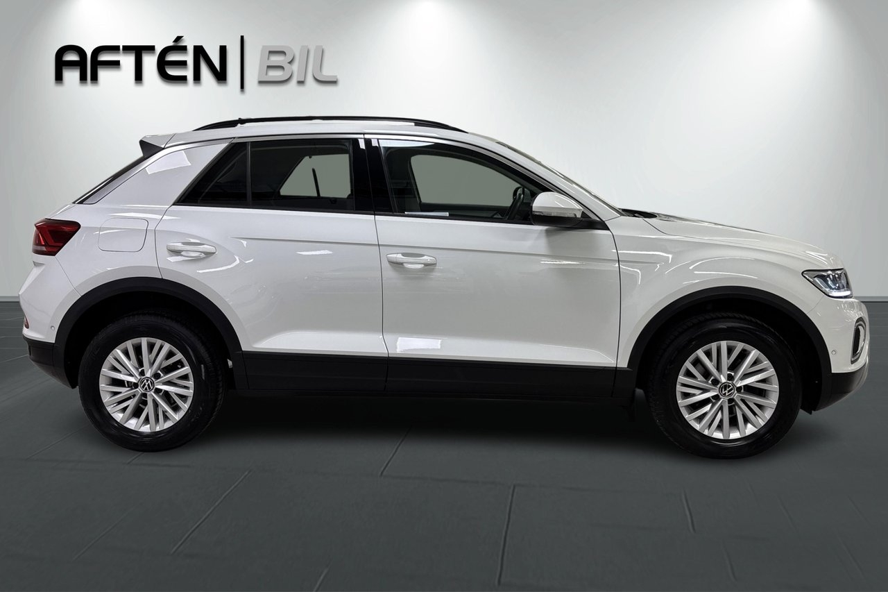 Volkswagen T-Roc 1.5 TSI DSG Apple 2023, photo 6/10