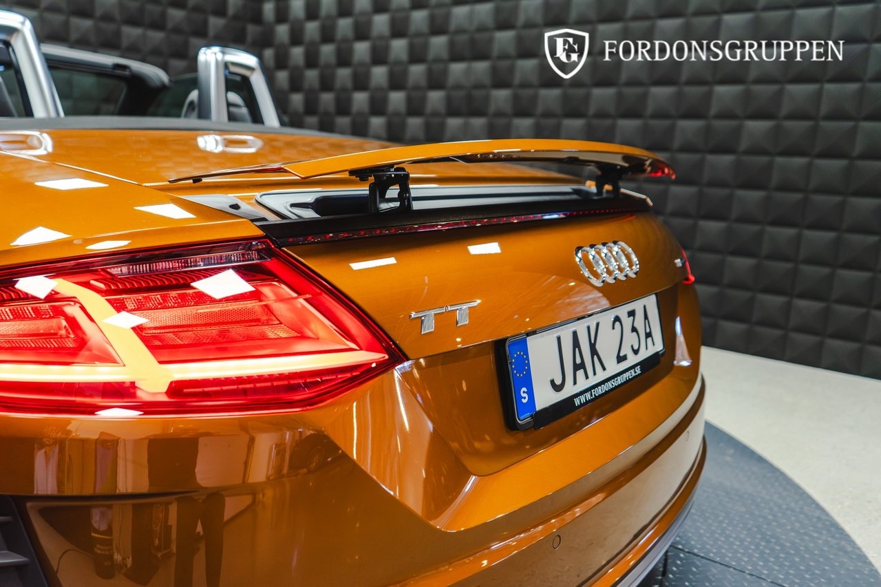 Audi TT 2023, photo 7/10