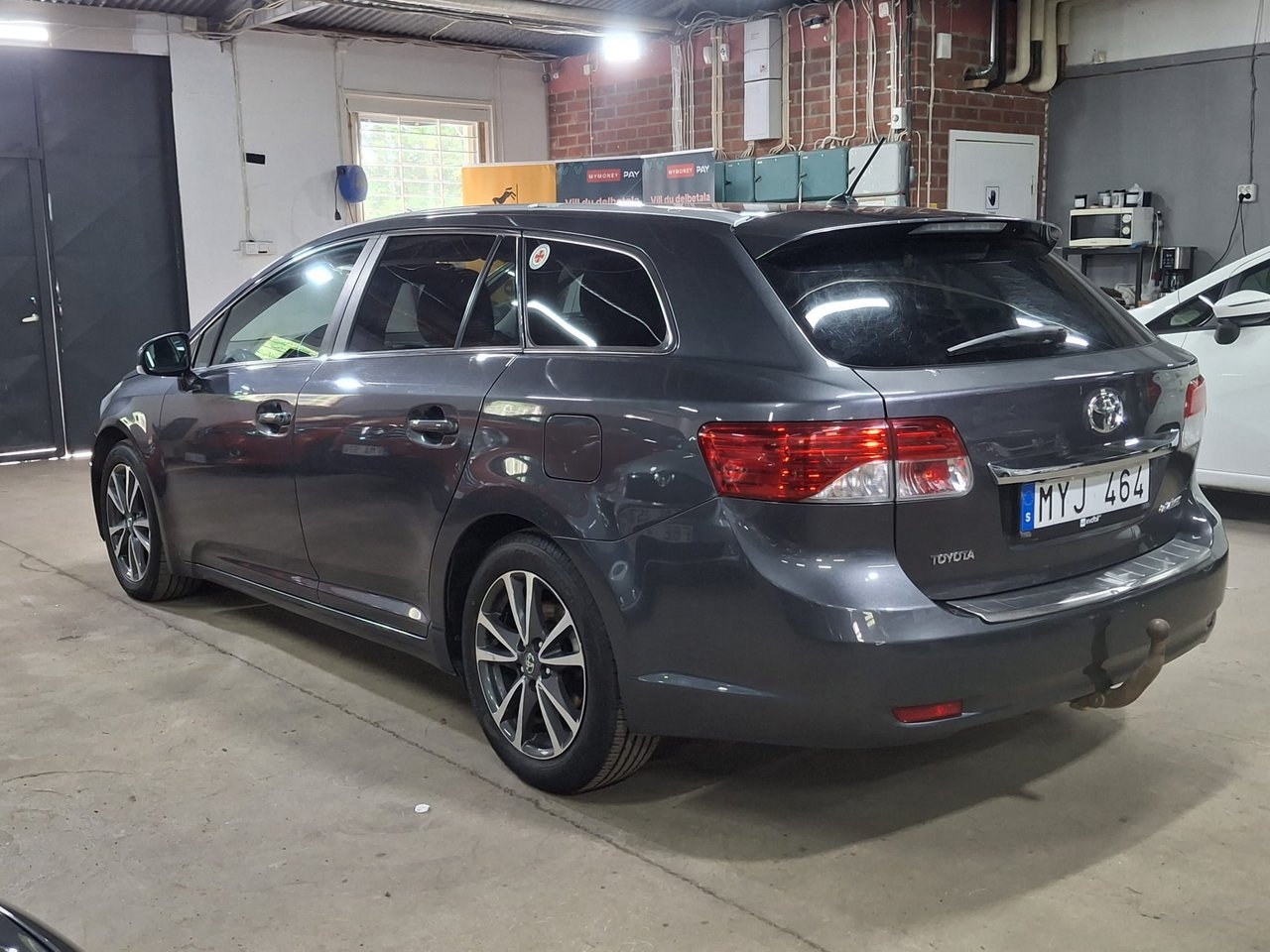Toyota Avensis 2012, bild 4/10