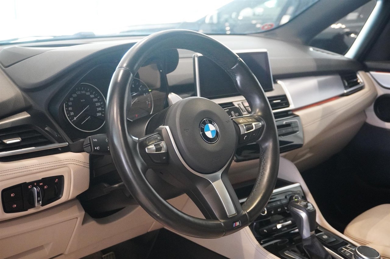 BMW 225 xe Active Tourer M-Sport Läder 2017, kuva 2/10