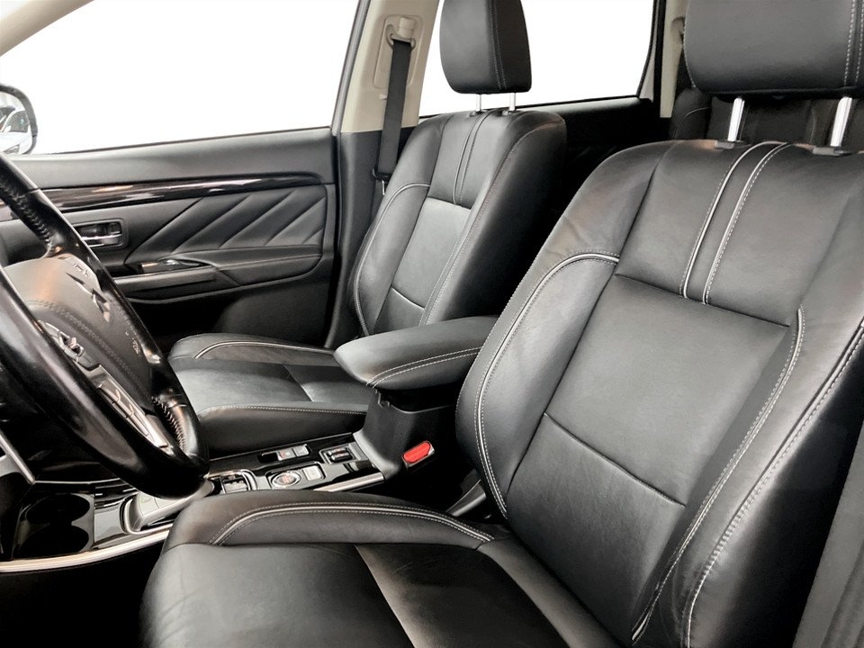 Mitsubishi Outlander 2018, bild 4/16
