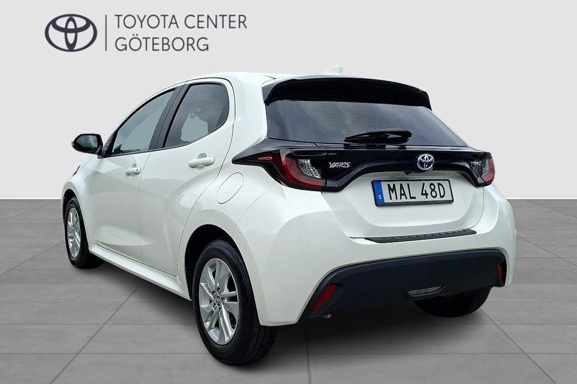 Toyota Yaris 1,5 ACTIVE 2023, bild 3/14