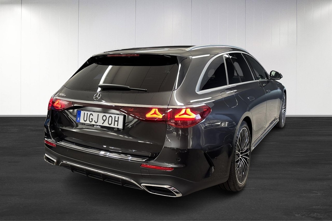 Mercedes-Benz E 300 T e AMG-Line 2025, bild 4/10