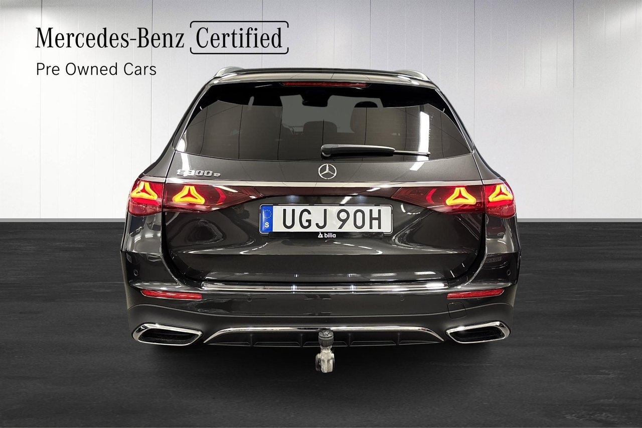 Mercedes-Benz E 300 T e AMG-Line 2025, bild 7/10