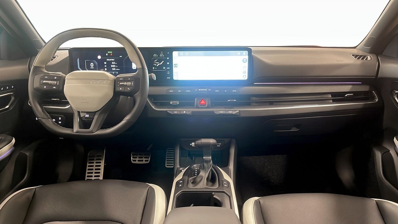 Kia K4 SW 1.6 T-GDI 180HP DCT GT LINE 2026, bild 4/10