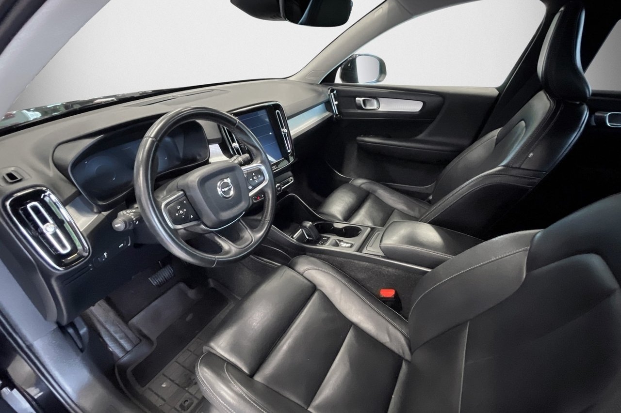 Volvo XC40 D3 150Hk AUT Momentum 2019, bild 5/8