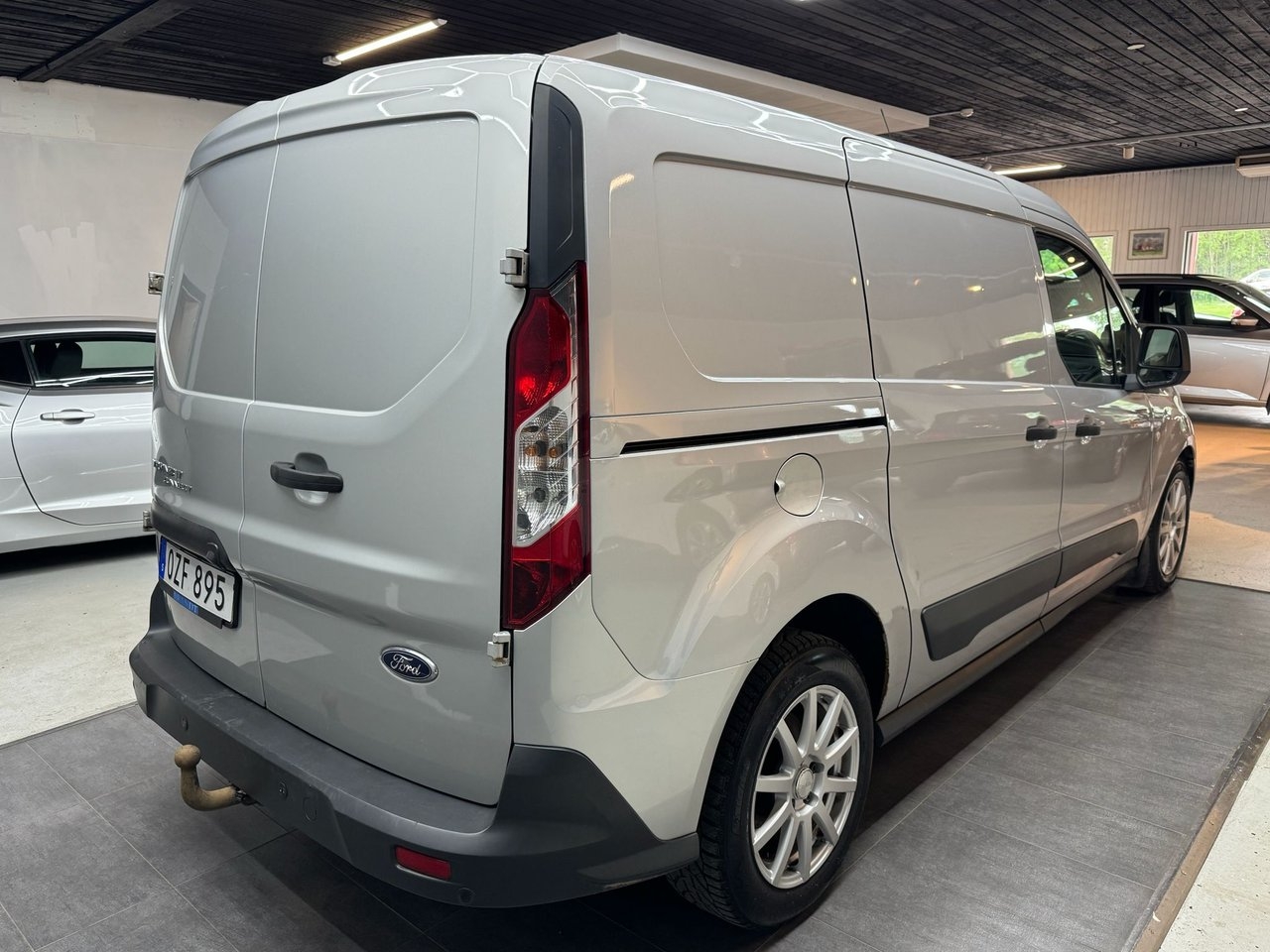 Ford Transit Connect 2016, photo 5/10