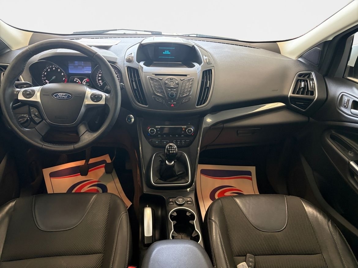 Ford Kuga EcoBoost 150hk 2015, bild 5/10