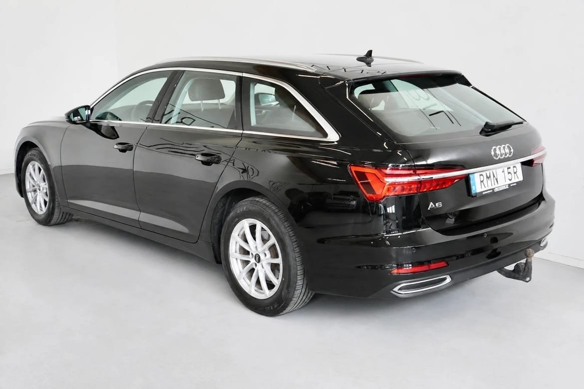 Audi A6 2021, photo 6/19