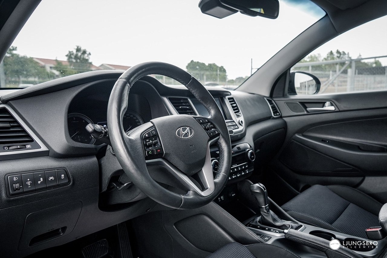 Hyundai Tucson 1.7 CRDi 141hk / Drag 2017, bild 4/10