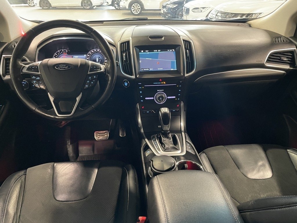 Ford Edge 2017, photo 6/10