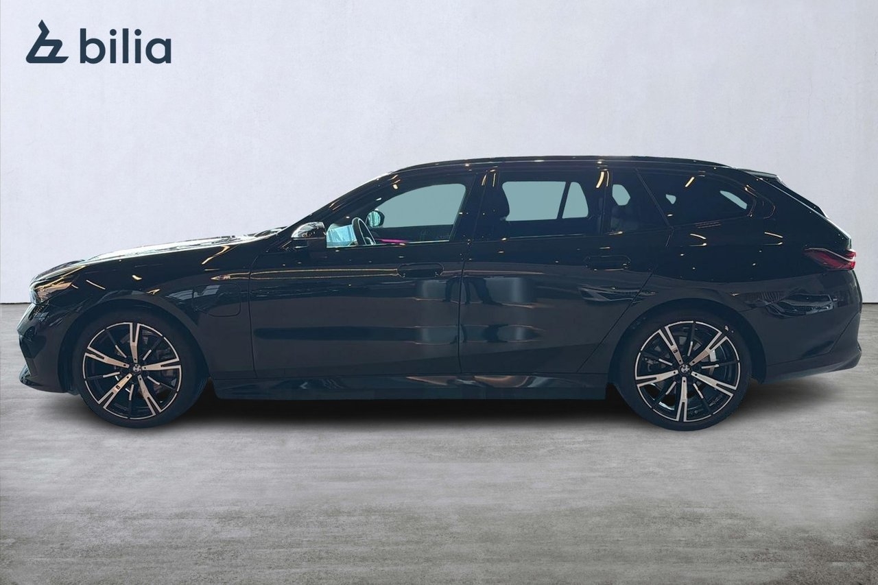 BMW 530 e xDrive Touring M Sport 2025, bild 7/10