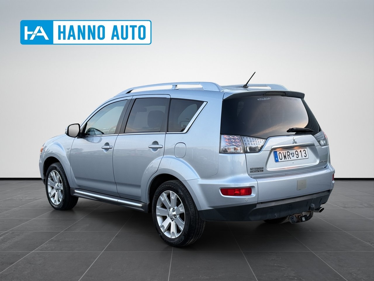 Mitsubishi Outlander 7-sits 2.4 2010, bild 3/30