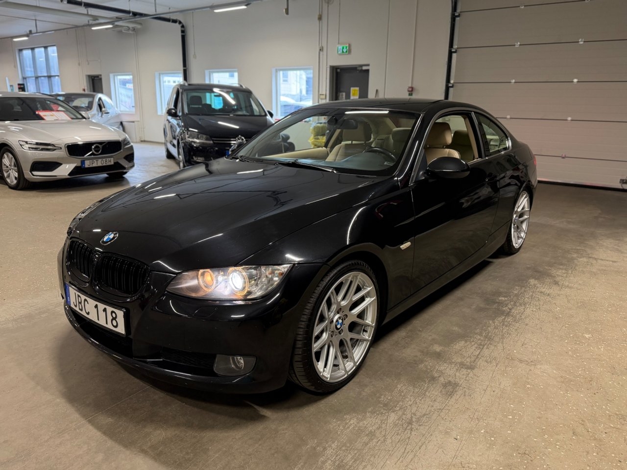 BMW 325 i Coupé Comfort 2009, kuva 6/10