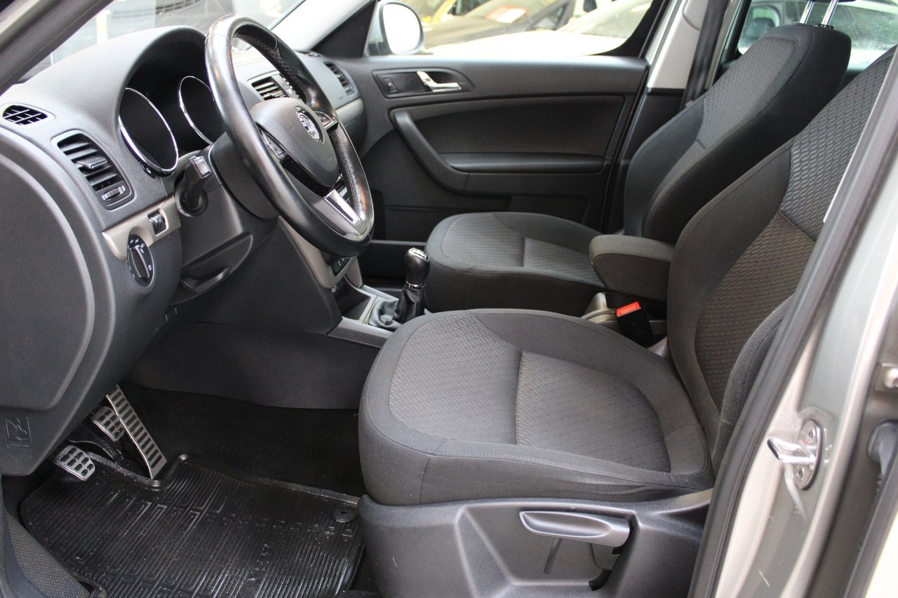 Skoda Yeti 2015, bild 6/10