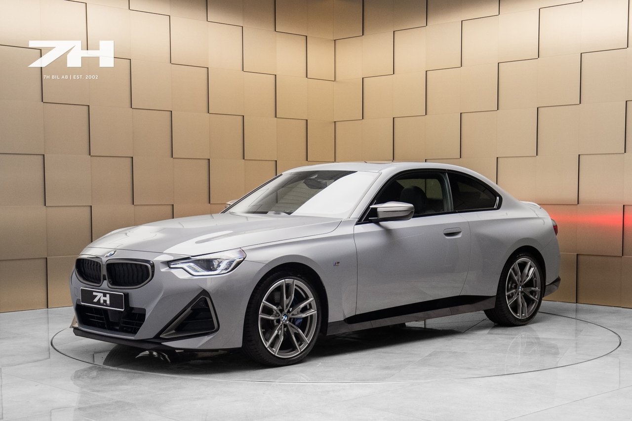 BMW M240i