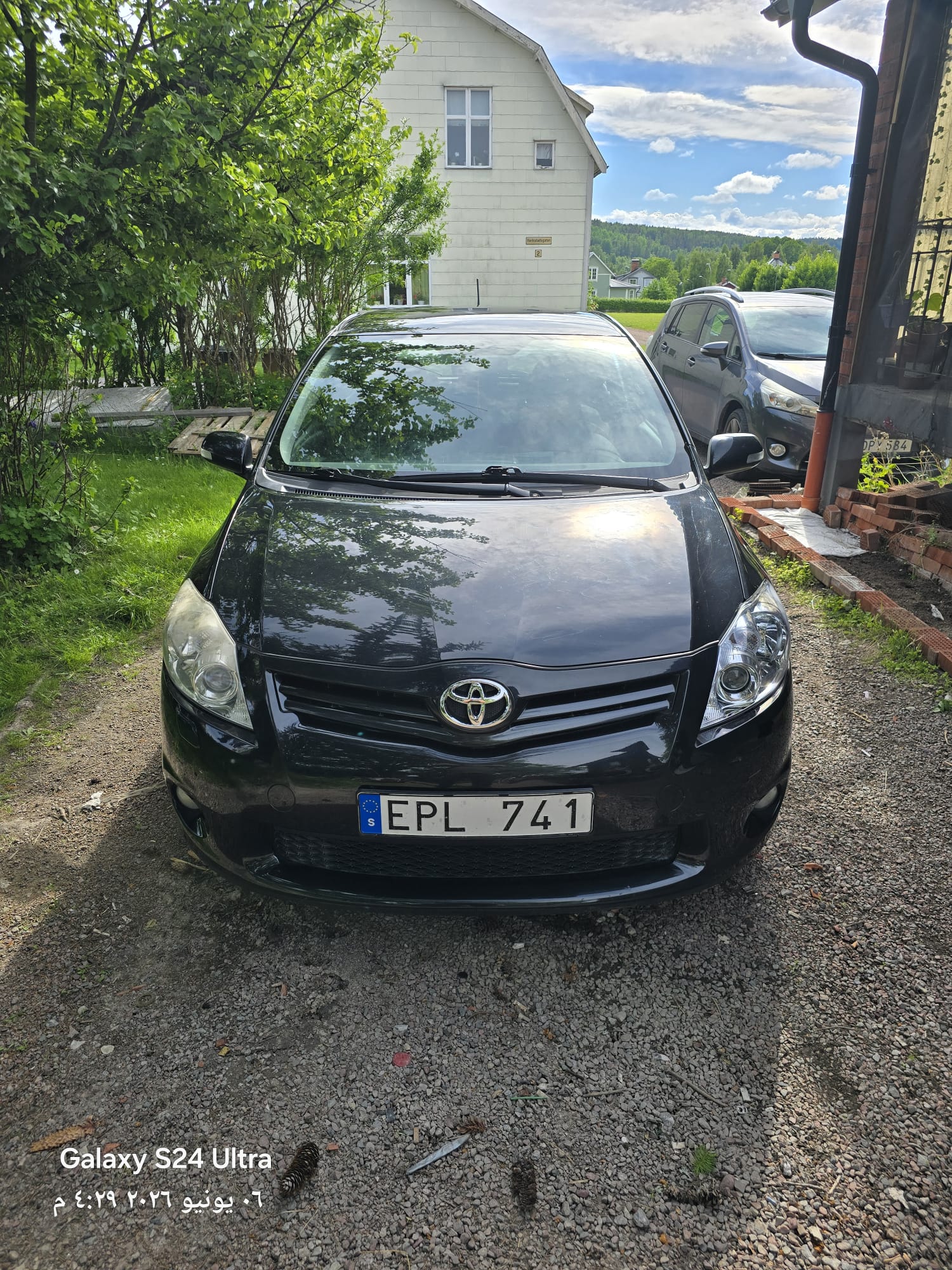 Toyota Auris 5-dörrar 1.4 D-4D Manuell 2011, bild 2/10