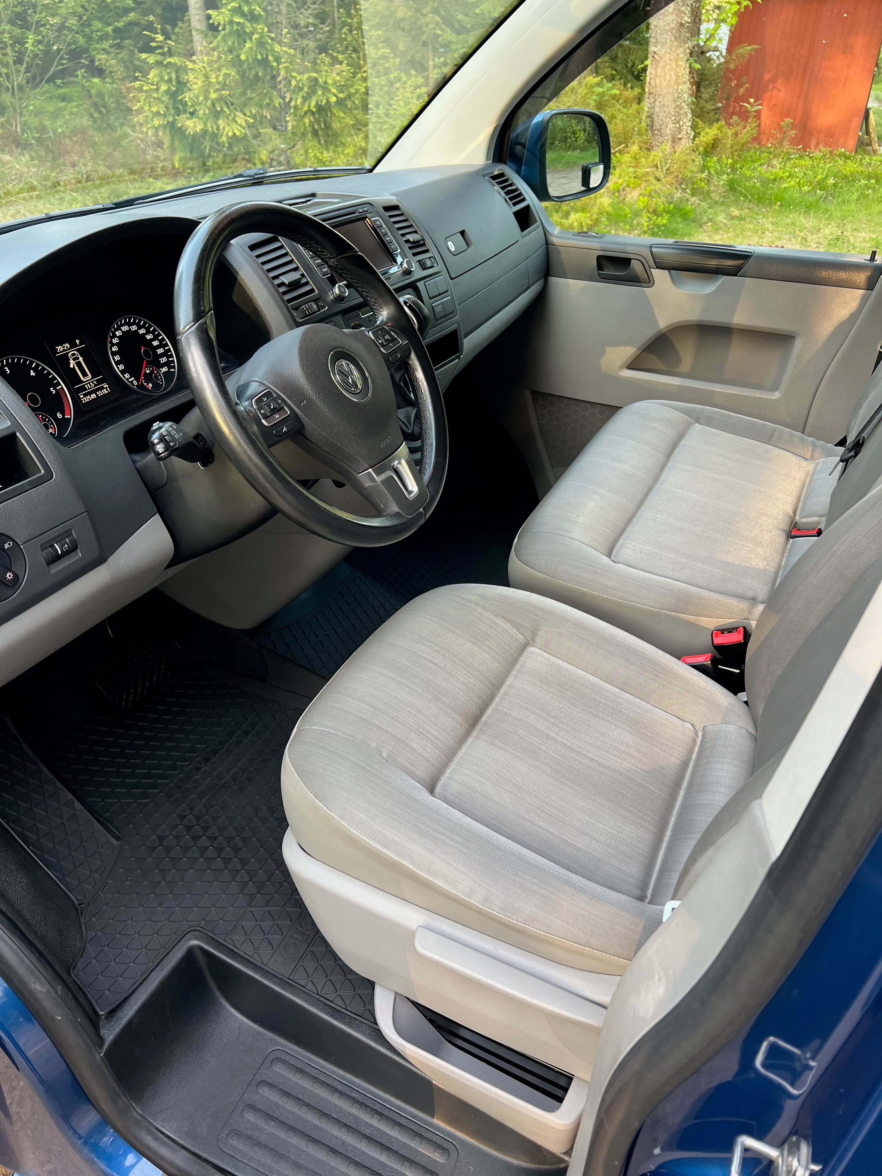 Volkswagen Transporter 2015, bild 3/9