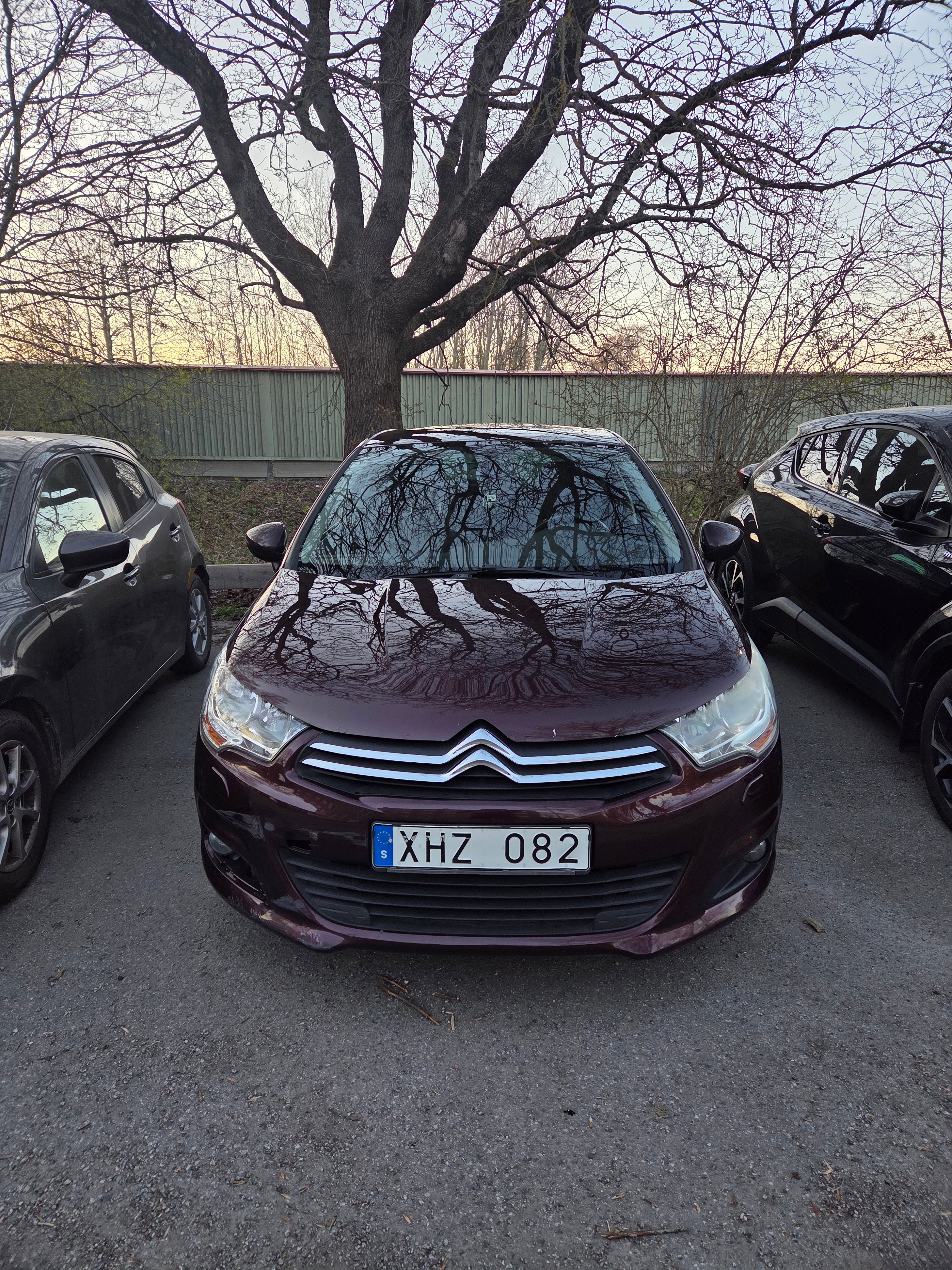 Citroen C4 HDi 90 2011, kuva 2/8