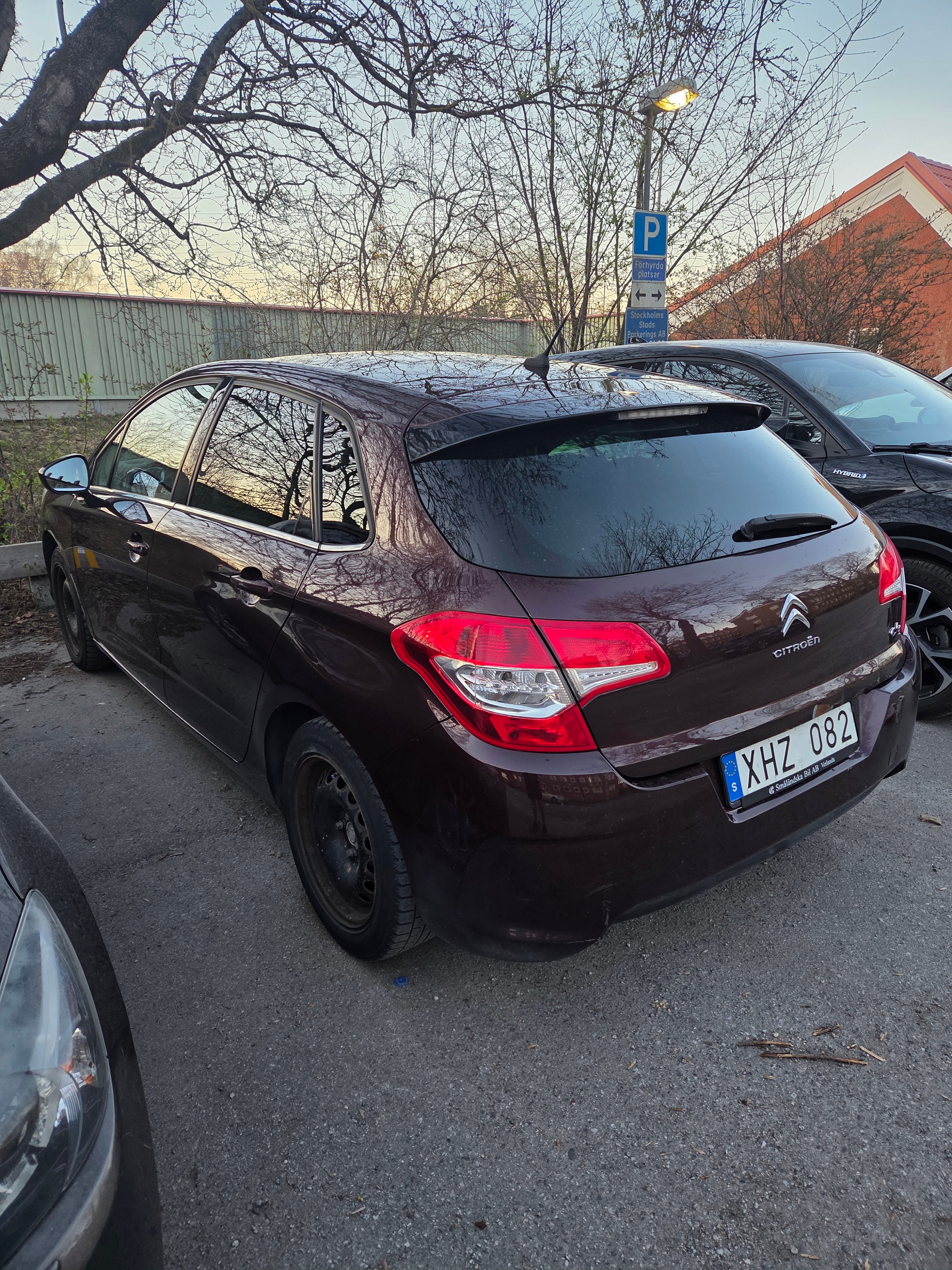 Citroen C4 HDi 90 2011, kuva 4/8
