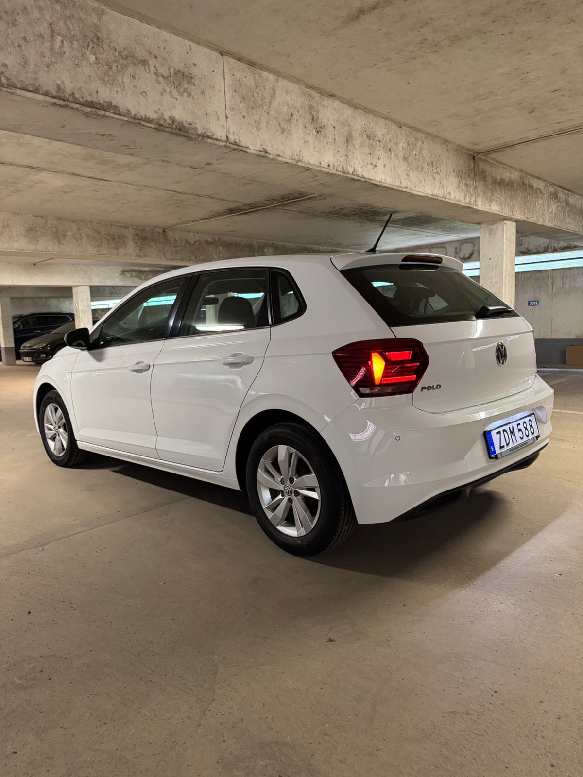 Volkswagen Polo 1.0 TSI Manuell 2018, kuva 3/10