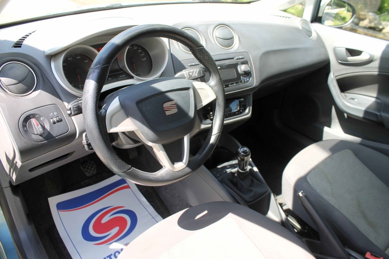 Seat Ibiza 5-dörrar 1.4 16v Style Euro 4 2010, bild 3/4