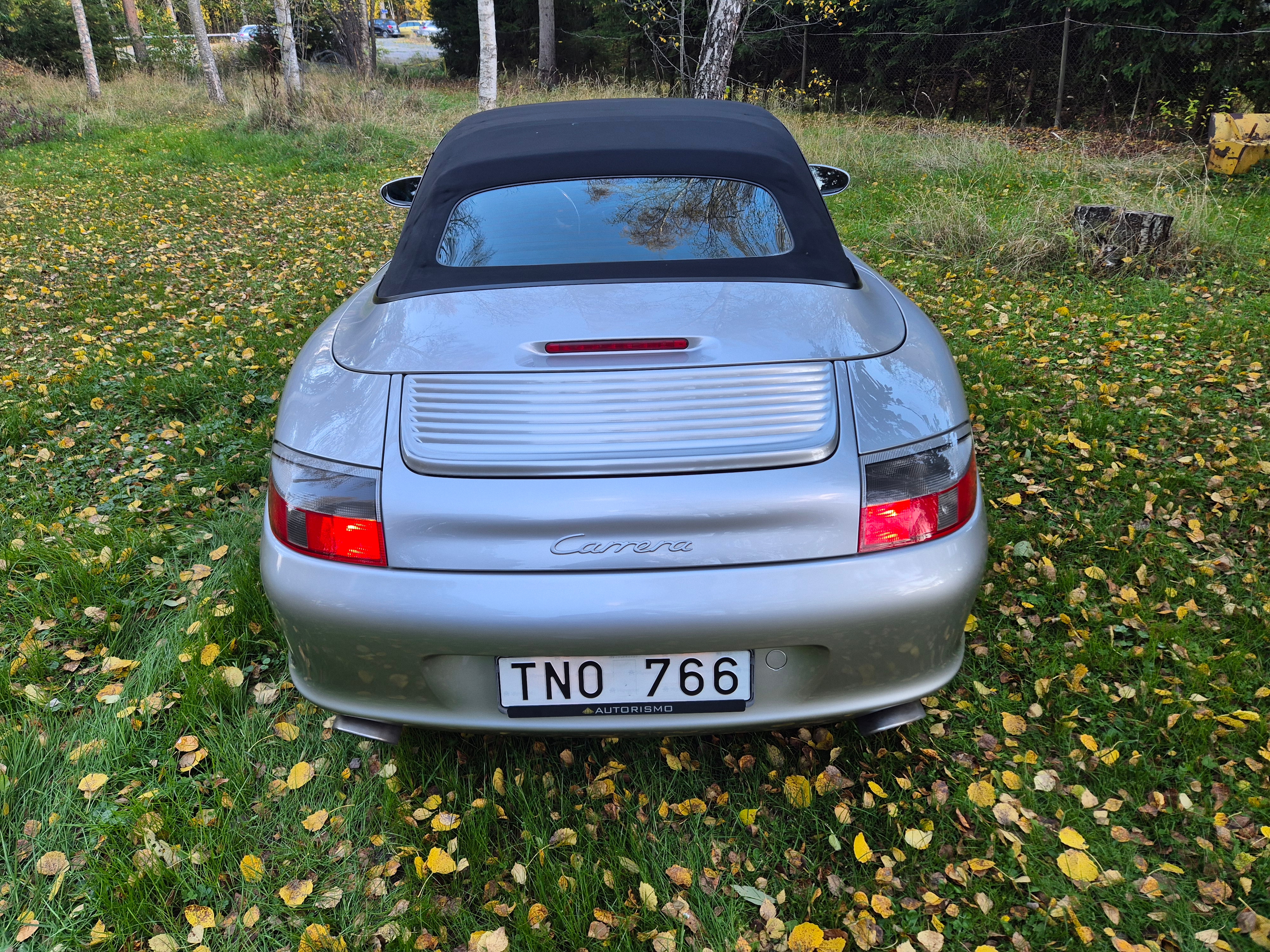 Porsche 911 Carrera Cabriolet Manuell 2003, bild 3/10