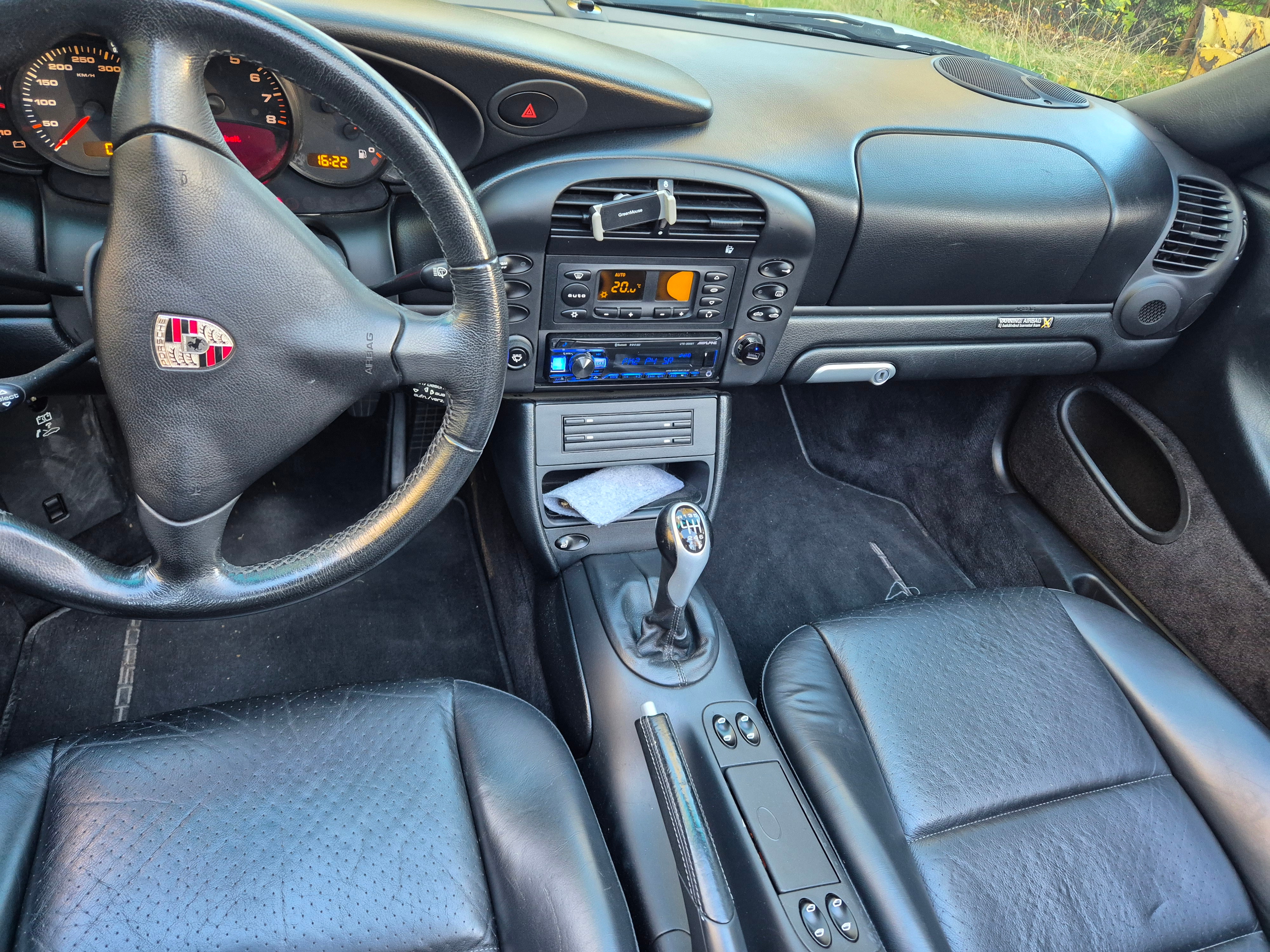 Porsche 911 Carrera Cabriolet Manuell 2003, bild 6/10