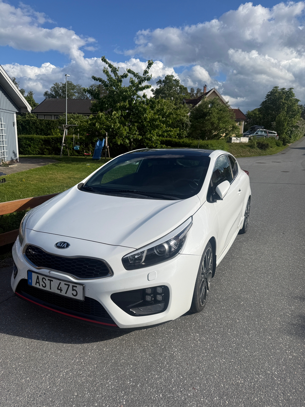 Kia ProCeed