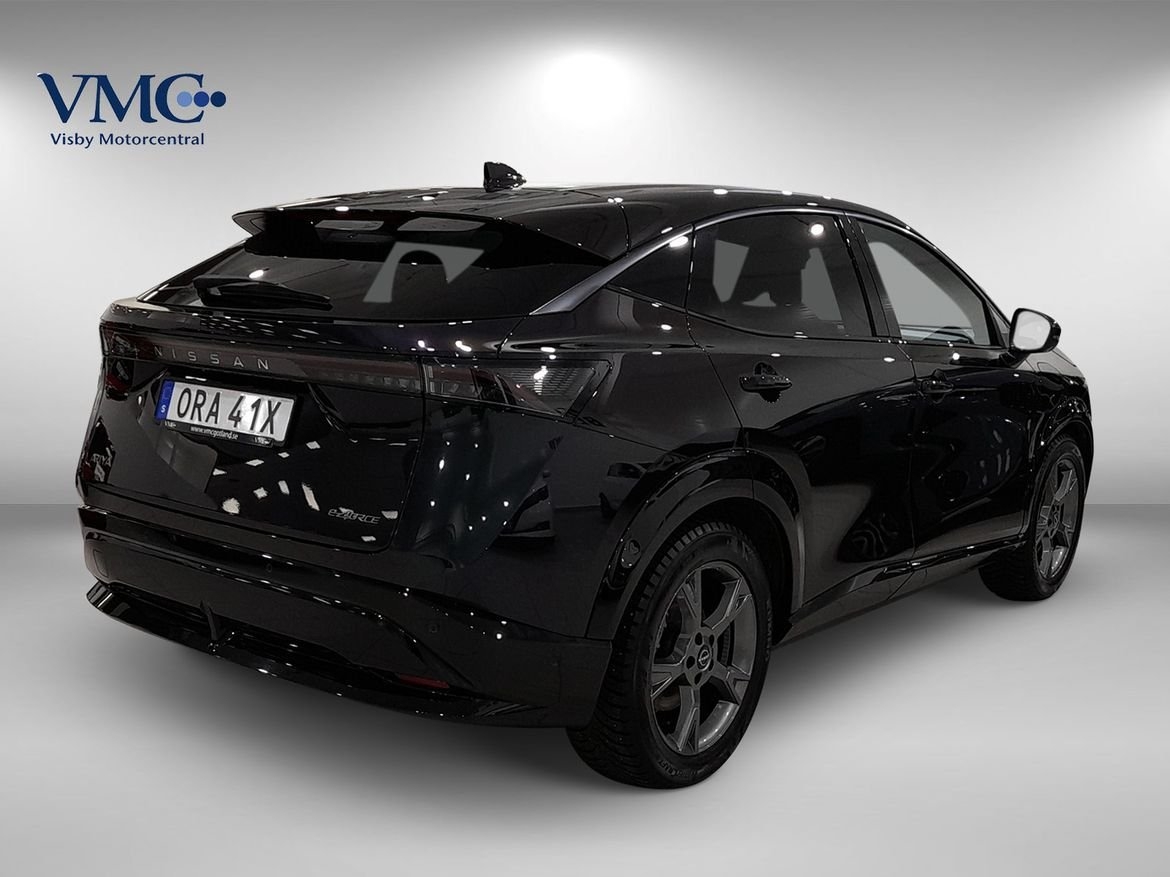 Nissan Ariya Evolve 87 kWh E-4orce 2023, bild 4/11