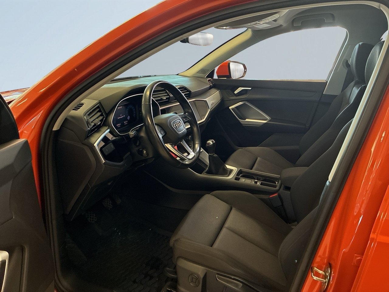 Audi Q3 2021, kuva 7/10
