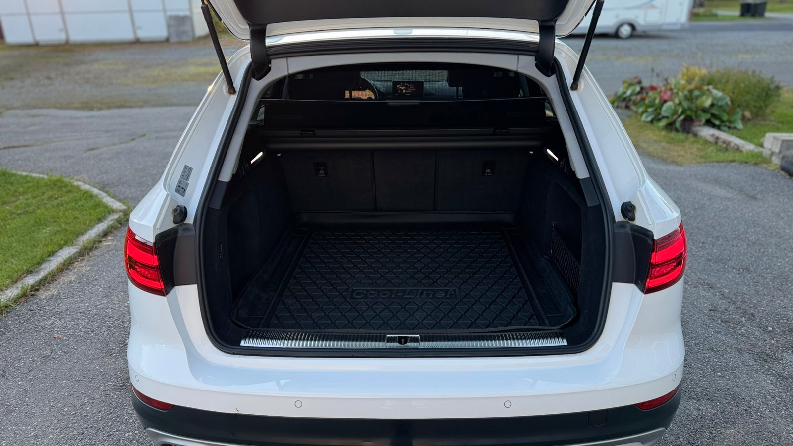 Audi A4 allroad 2018, bild 6/10