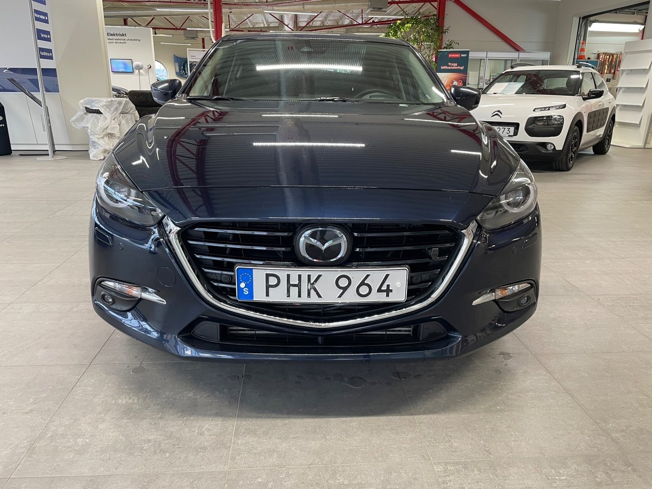 Mazda 3 2017, bild 2/10