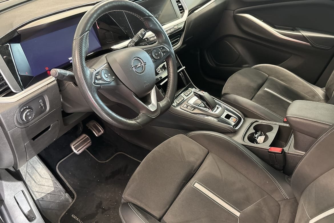 Opel Grandland GSI AWD 2023, bild 5/6