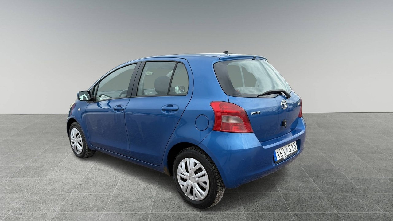 Toyota Yaris 2006, bild 2/9